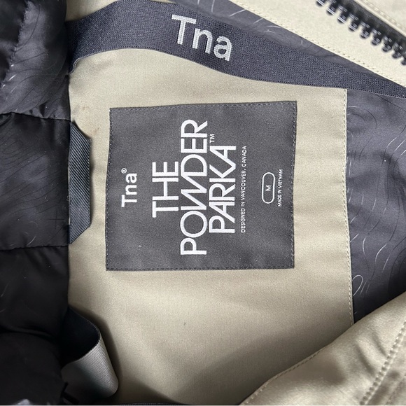 ARITZIA TNA Powder Parka Short - Picture 6 of 7